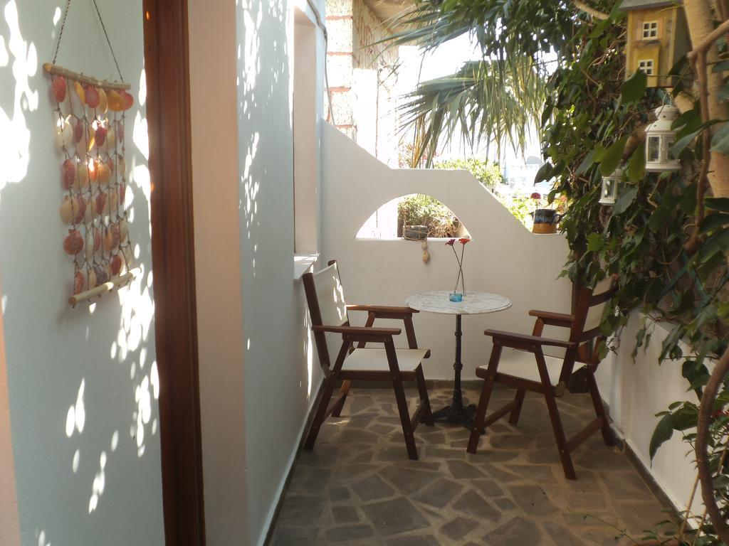 Medousa Adamantas  Habitación foto